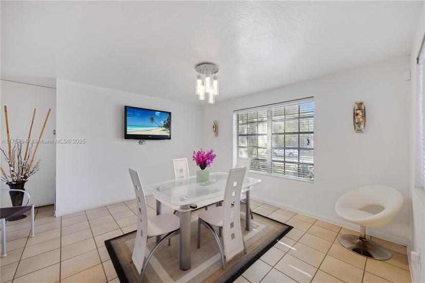 Picture of 9851 Dominican Dr, Cutler Bay FL 33189