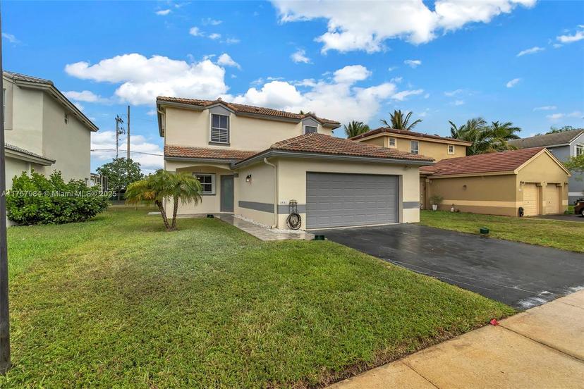 Picture of 1831 NW 184Th Ter, Pembroke Pines FL 33029
