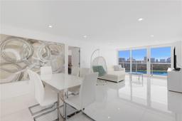 Picture of 3701 N Country Club Dr # 1805, Aventura, FL 33180