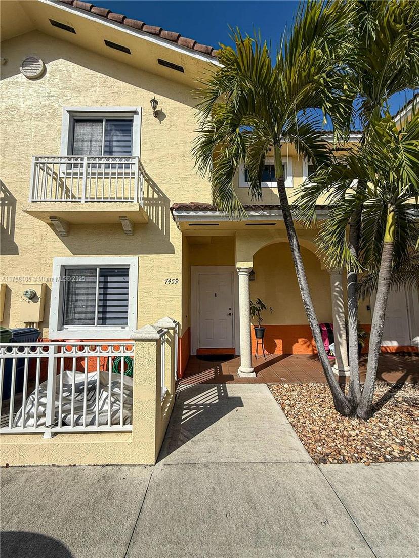 Picture of 7459 NW 178Th Ter # 7459, Hialeah FL 33015