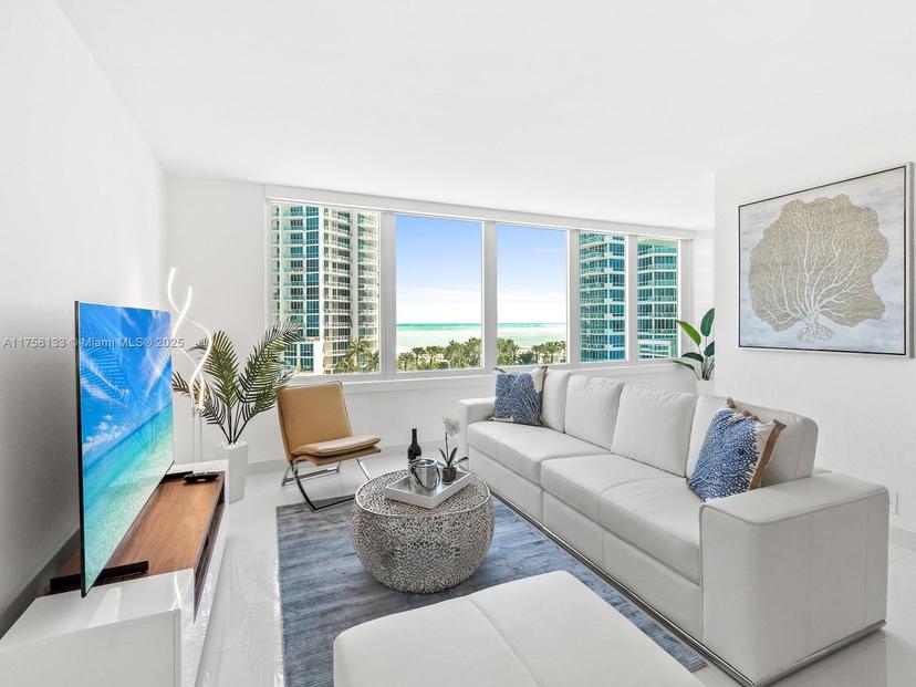 Picture of 400 S Pointe Dr # 906, Miami Beach FL 33139