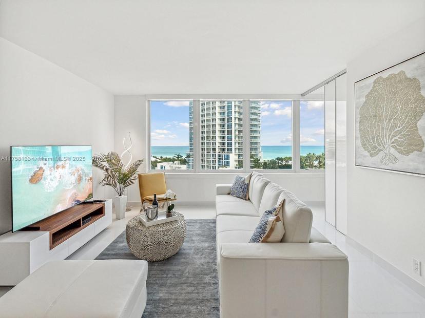 Picture of 400 S Pointe Dr # 906, Miami Beach FL 33139