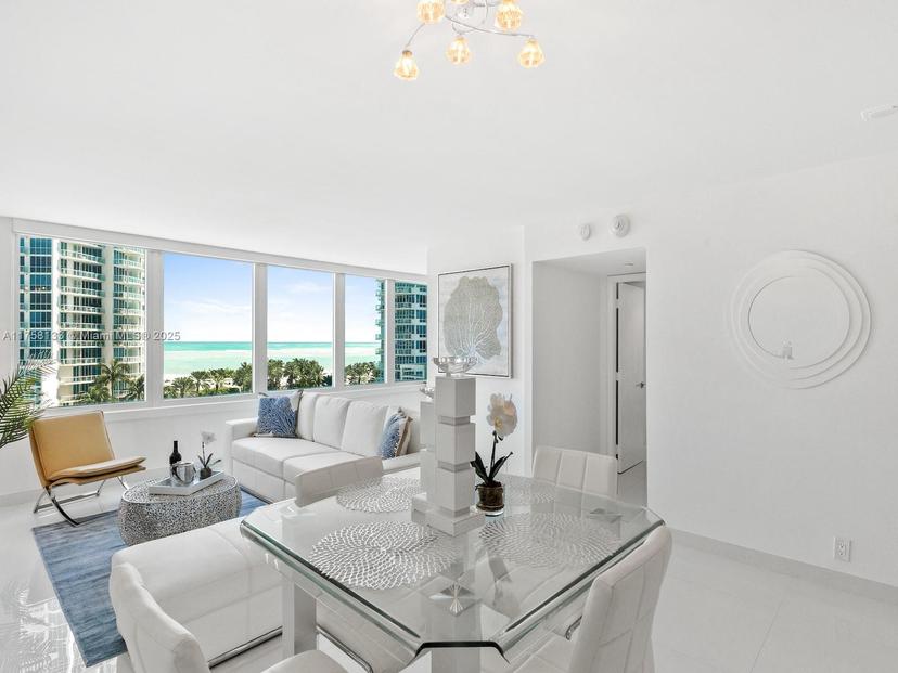 Picture of 400 S Pointe Dr # 906, Miami Beach FL 33139