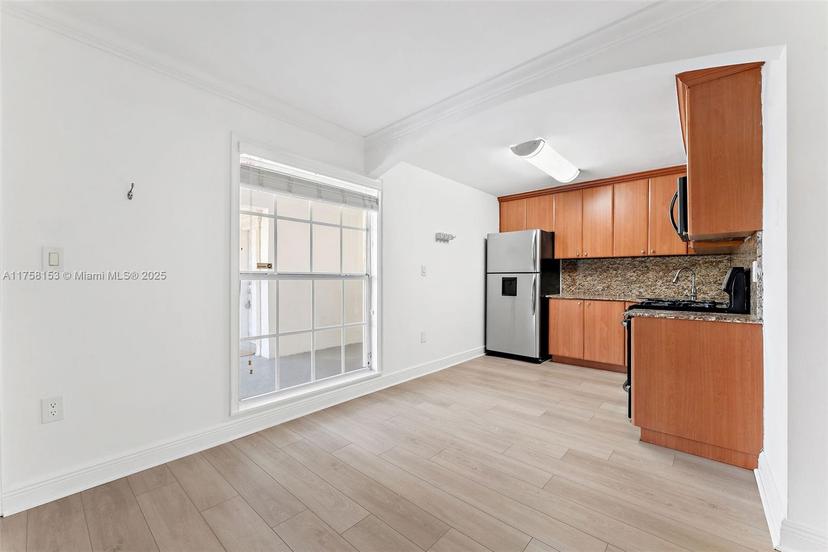 Picture of 3245 Virginia St # 55, Miami FL 33133