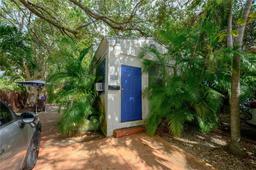 Picture of 2041 SW 25Th St, Miami, FL 33133
