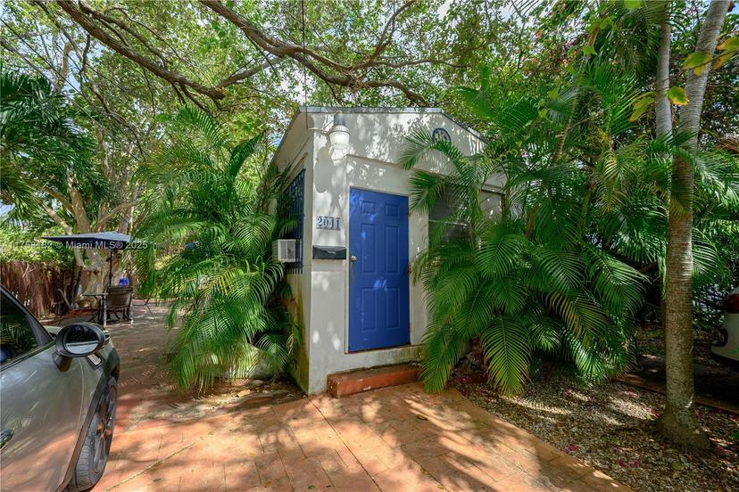Picture of 2041 SW 25Th St, Miami FL 33133