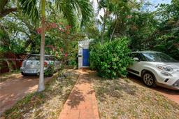 Picture of 2041 SW 25Th St, Miami, FL 33133