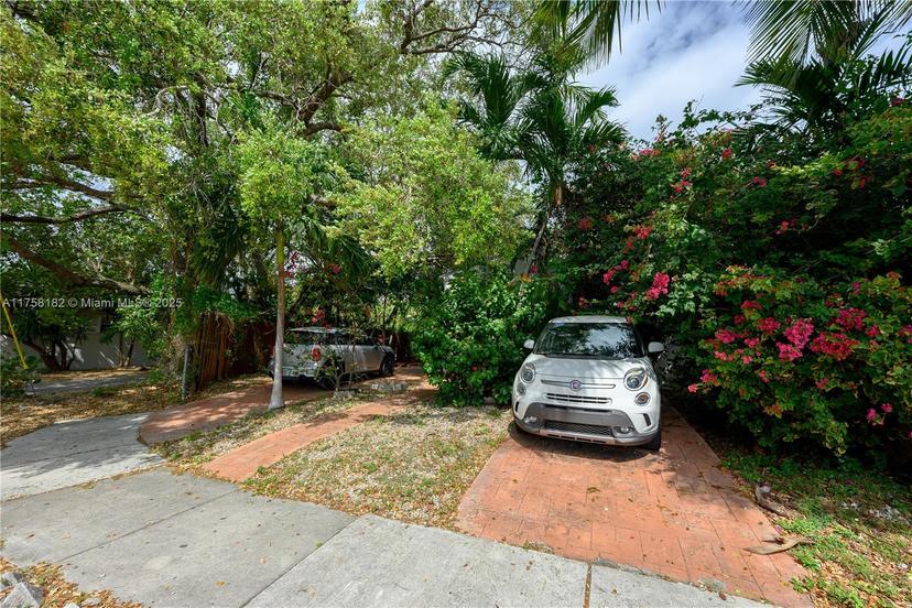 Picture of 2041 SW 25Th St, Miami FL 33133