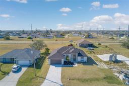 Picture of 2312 NE Juanita Pl, Cape Coral, FL 33909