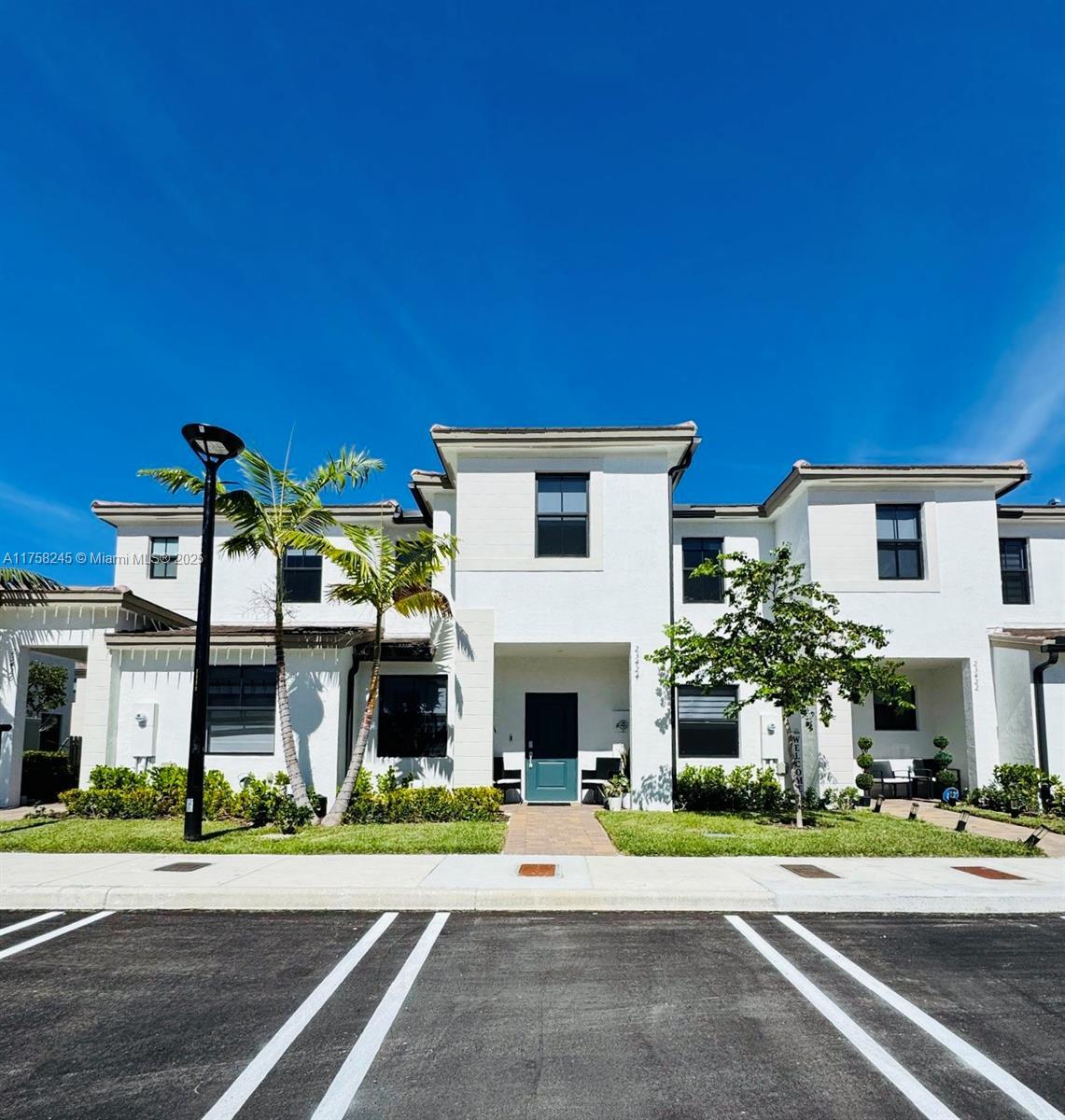 Picture of 23424 SW 127Th Pl, Homestead, FL 33032