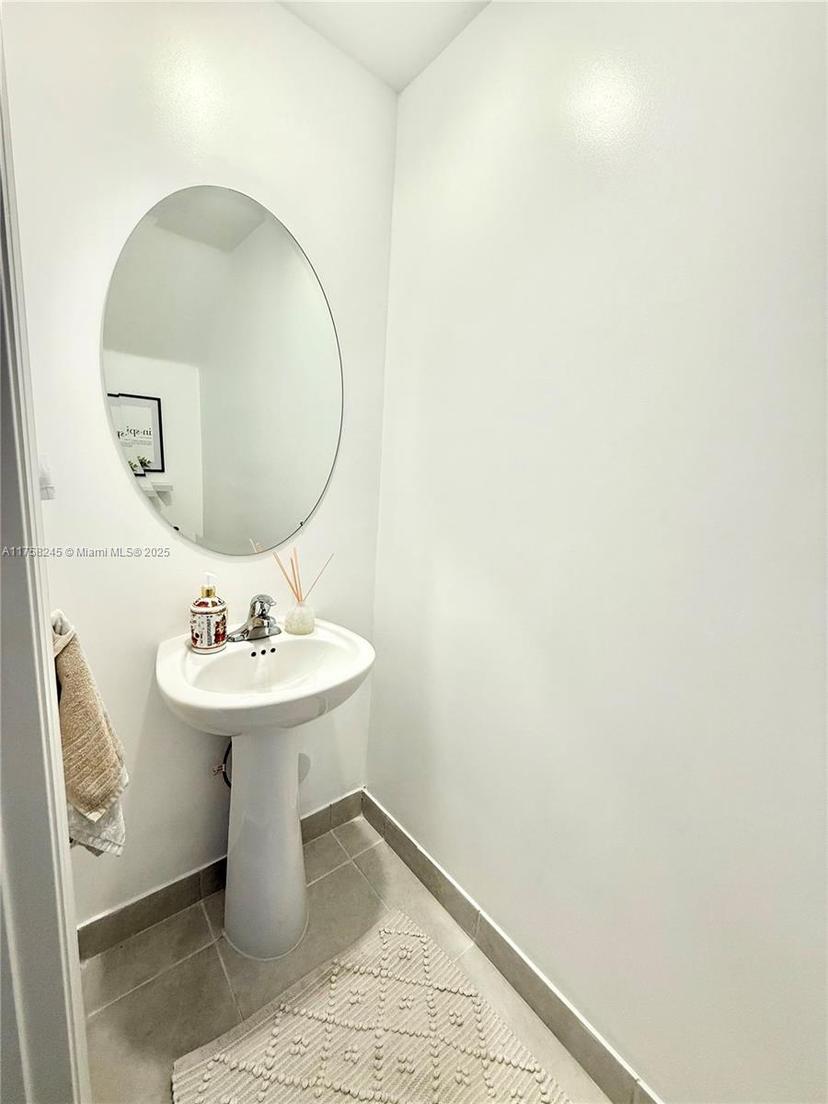 Picture of 23424 SW 127Th Pl, Homestead FL 33032