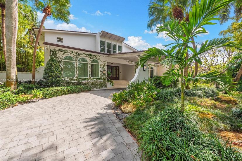 Picture of 7233 Los Pinos Blvd, Coral Gables FL 33143
