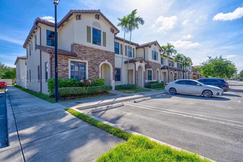 Picture of 9399 W 33Rd Ln # 1, Hialeah FL 33018
