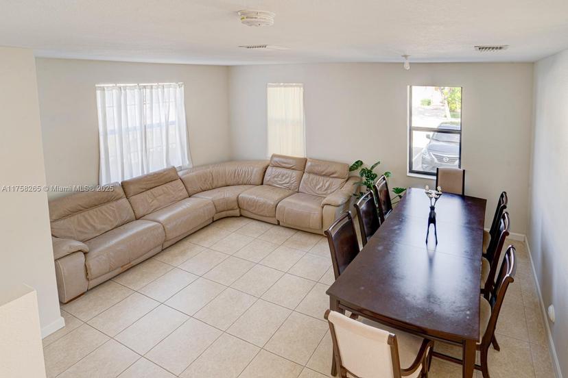 Picture of 9399 W 33Rd Ln # 1, Hialeah FL 33018