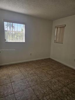 Picture of 2900 N Pine Island Rd # 212, Sunrise, FL 33322