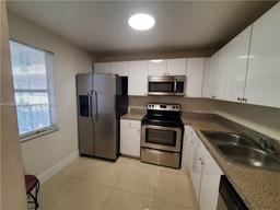 Picture of 2821 Somerset Dr # 209, Lauderdale Lakes, FL 33311