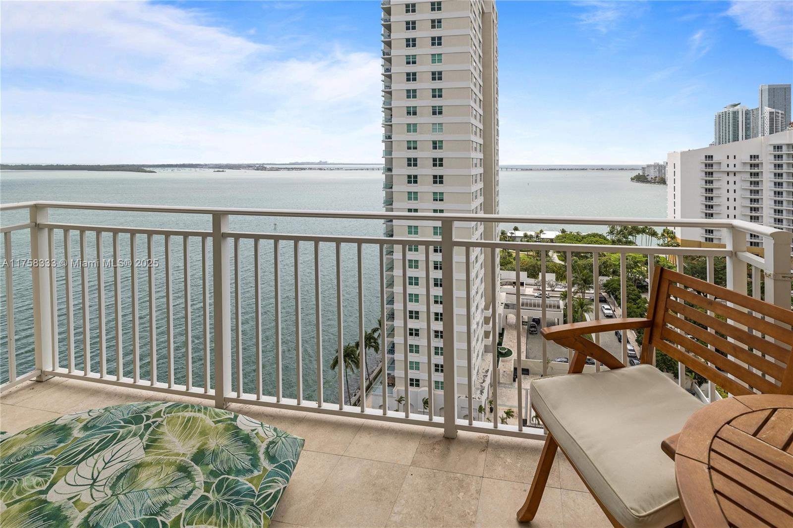 Picture of 770 Claughton Island Dr # 1912, Miami, FL 33131