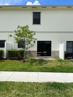 Picture of 757 SW 11Th St, Florida City, FL 33034