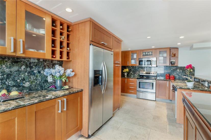 Picture of 227 E Enid Dr # 43, Key Biscayne FL 33149