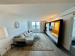 Picture of 1100 West Ave # 1123, Miami Beach, FL 33139