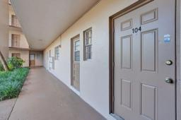 Picture of 2500 SW 81St Ave # 104, Davie, FL 33324
