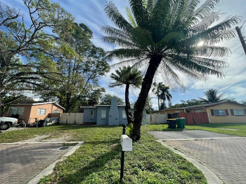 Picture of 4896 SW 28Th Ter, Dania Beach FL 33312