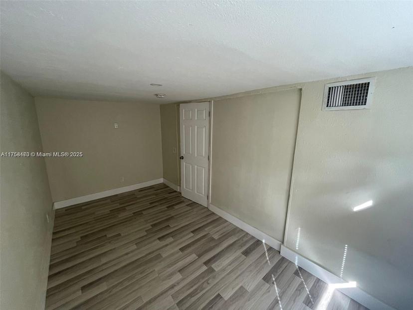 Picture of 4896 SW 28Th Ter, Dania Beach FL 33312