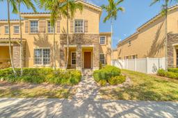 Picture of 17093 SW 94Th Way # 17073, Miami, FL 33196