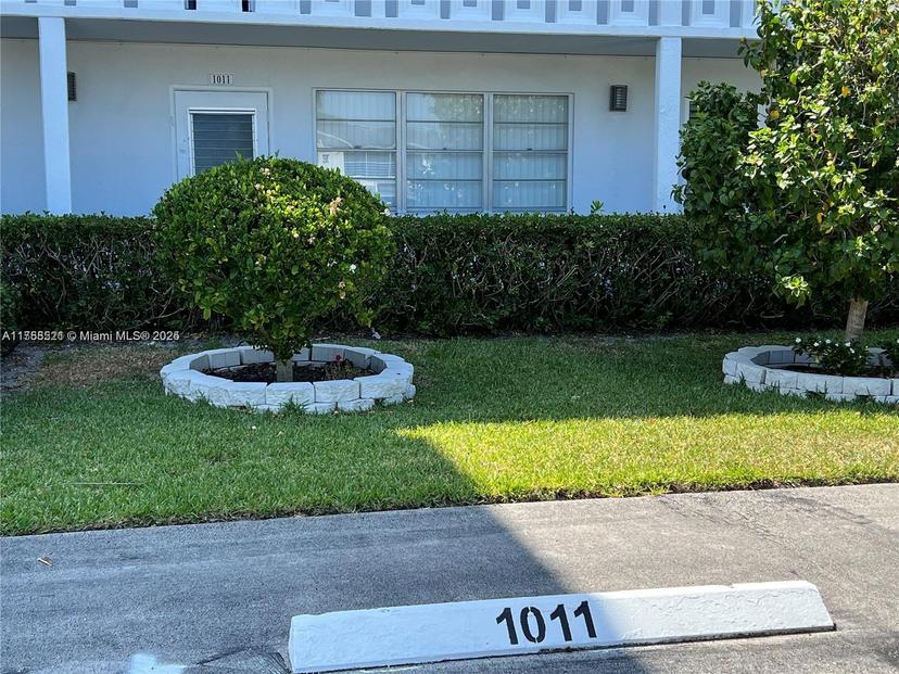 Picture of 1011 Ellesmere A # 1011, Deerfield Beach FL 33442