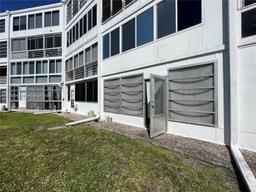 Picture of 1011 Ellesmere A # 1011, Deerfield Beach, FL 33442