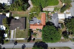 Picture of 551 Morningside Dr, Miami Springs, FL 33166