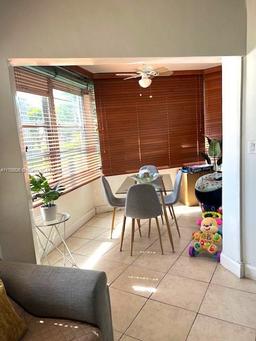 Picture of 1663 NE Miami Gardens Dr # 139, Miami, FL 33179