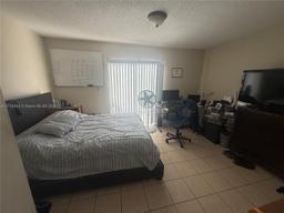 Picture of 7987 NW 7Th St # D13, Miami, FL 33126