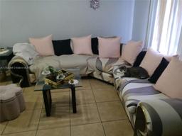 Picture of 7987 NW 7Th St # D10, Miami, FL 33126