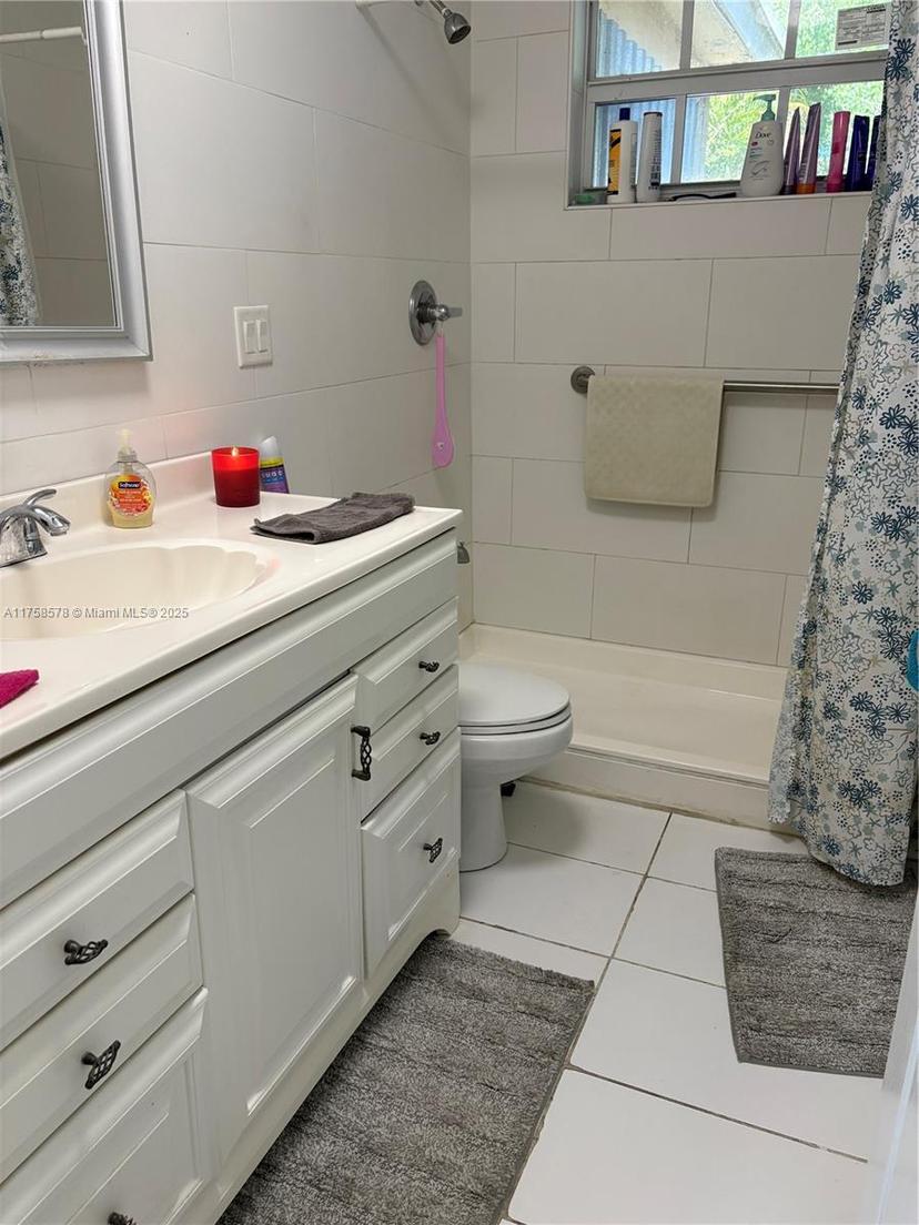 Picture of 3017 Bahama Dr, Miramar FL 33023