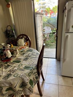 Picture of 7987 NW 7Th St # D4, Miami, FL 33126