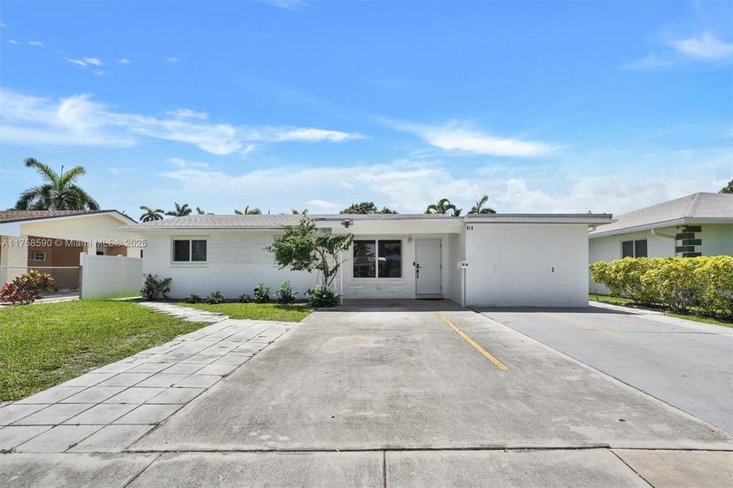 Picture of 814 NE 4Th St, Hallandale Beach FL 33009