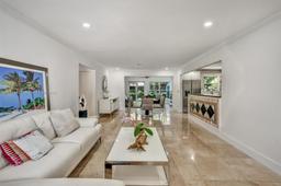 Picture of 814 NE 4Th St, Hallandale Beach, FL 33009