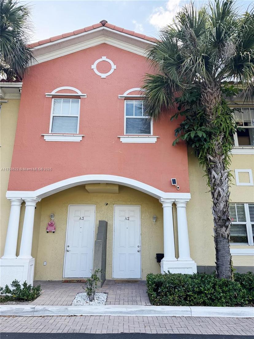 Picture of 2620 Pierce St # A2, Hollywood FL 33020