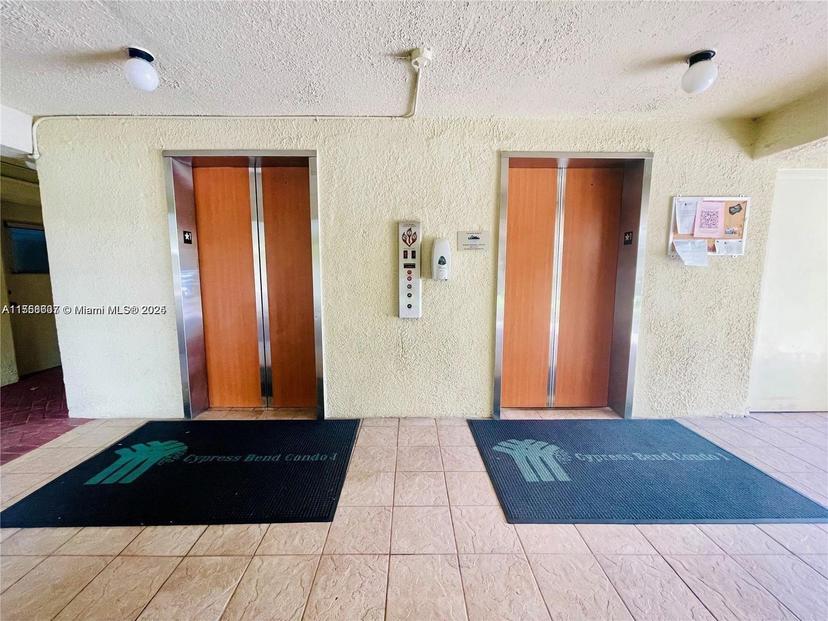 Picture of 2309 S Cypress Bend Dr # 311D, Pompano Beach FL 33069