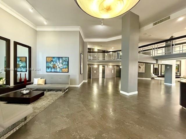 Picture of 200 Leslie Dr # 829, Hallandale Beach FL 33009