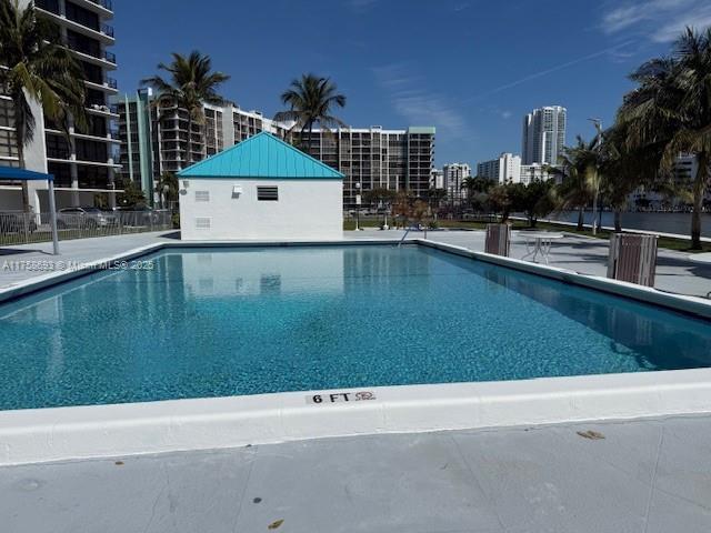Picture of 200 Leslie Dr # 829, Hallandale Beach FL 33009