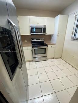 Picture of 8701 SW 12Th St # 26, Miami, FL 33174