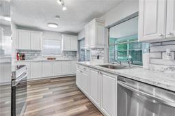 Picture of 9021 NW 12Th St, Plantation, FL 33322