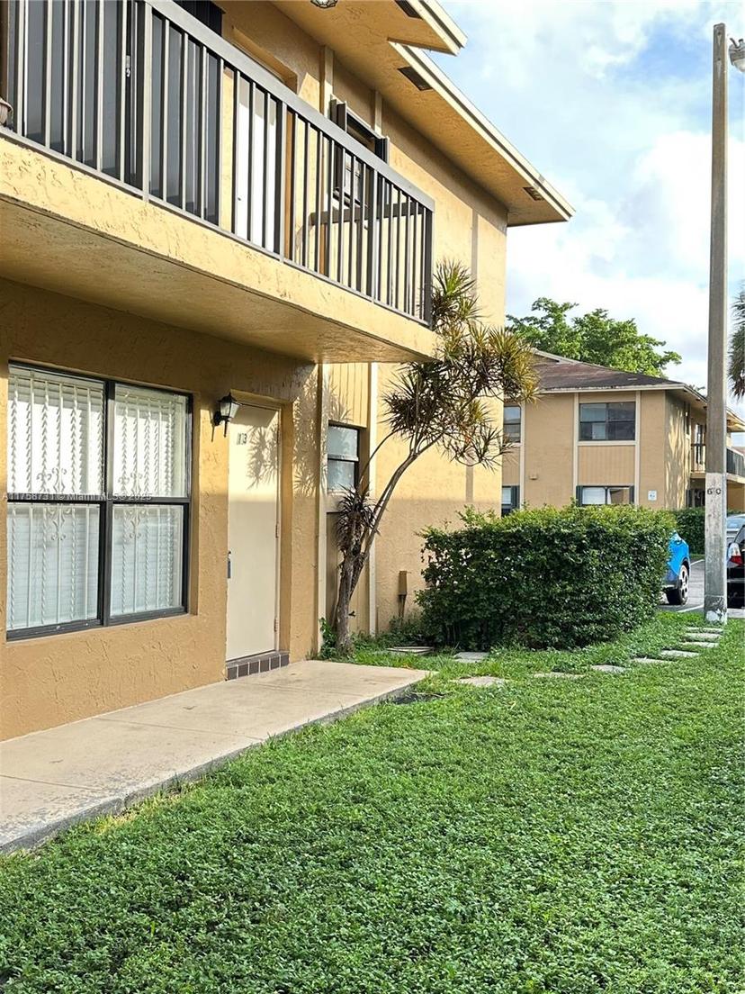 Picture of 6705 W 26Th Dr # 7, Hialeah FL 33016