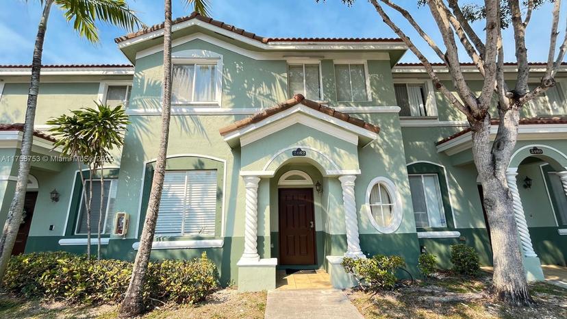 Picture of 2462 SE 15Th Pl # 339, Homestead FL 33035