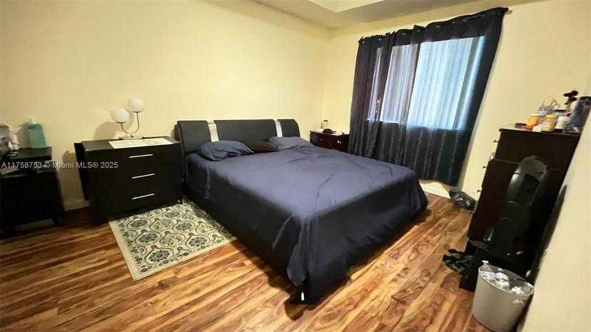 Picture of 2462 SE 15Th Pl # 339, Homestead FL 33035