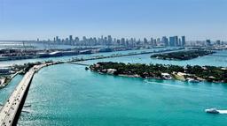 Picture of 501 West Ave # 4202, Miami Beach, FL 33139