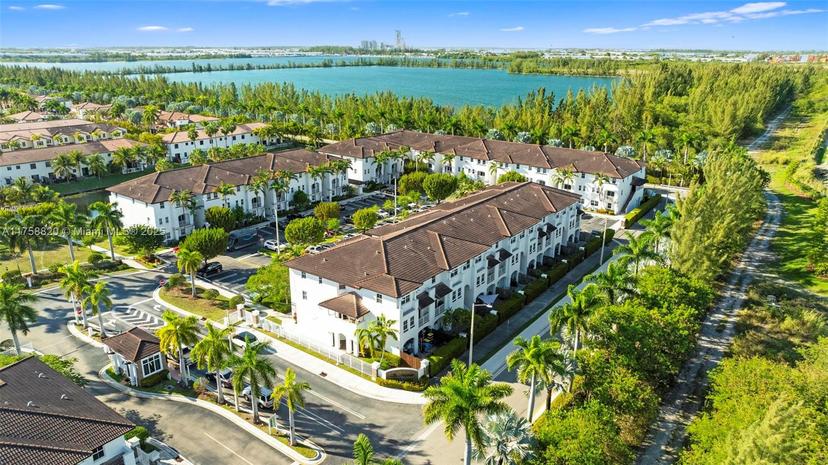 Picture of 8900 NW 97Th Ave # 213, Doral FL 33178