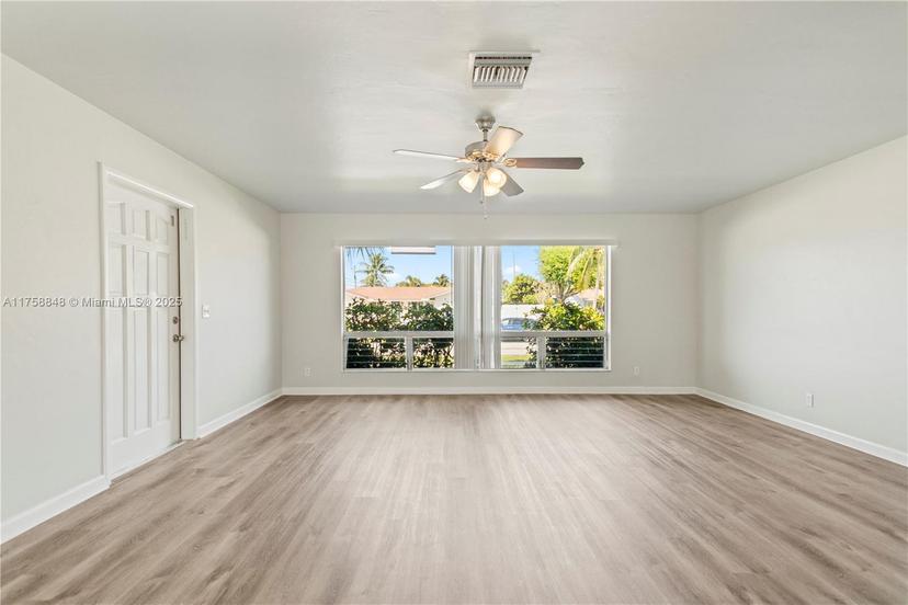 Picture of 1510 W Terrace Dr, Lake Worth FL 33460